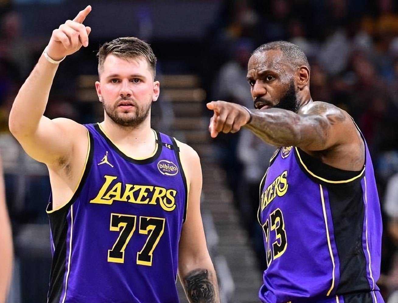 掘金横扫美国男篮,东契奇三分雨点燃全场的简单介绍 掘金横扫美国男篮,东契奇三分雨点燃全场的简单介绍