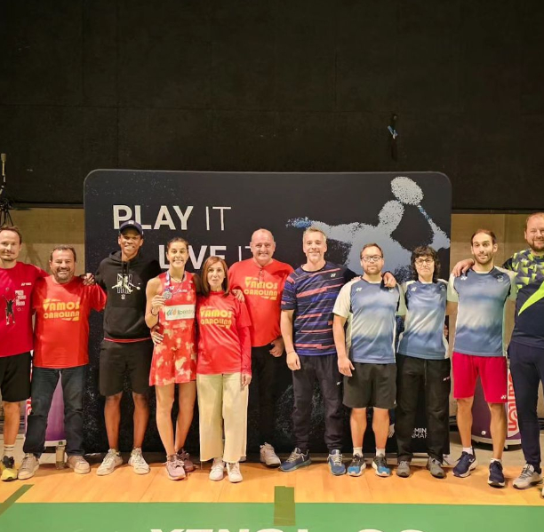 PG平台-马来西亚羽毛球队横扫韩国羽毛球队，马琳统治全场的简单介绍