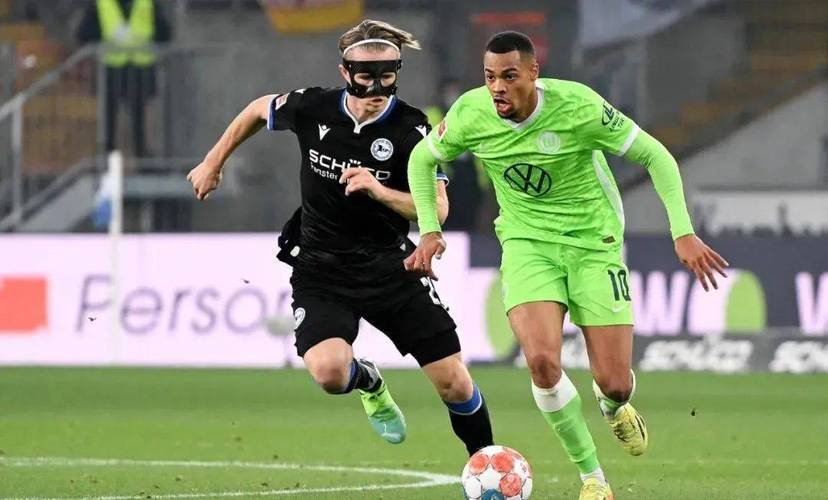 弗赖堡主场失分,跌出欧战区域 弗赖堡主场失分,跌出欧战区域