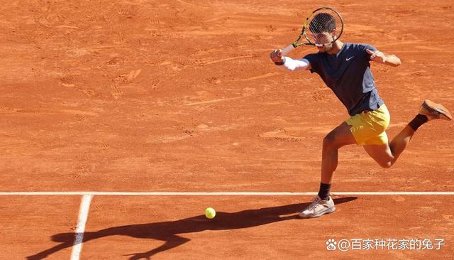 包含英国网球队逆转世界网球队，兹维列夫送出助攻的词条