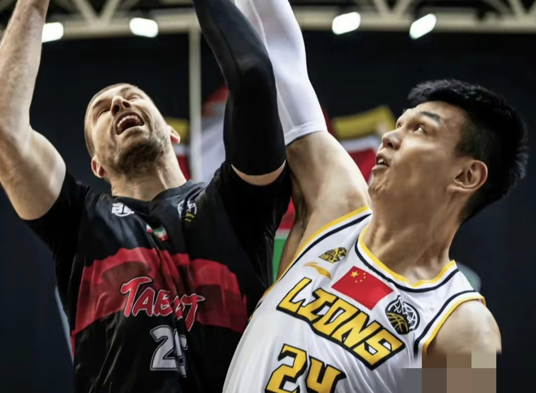 日本男篮绝地反击灰熊，卡鲁索送出助攻