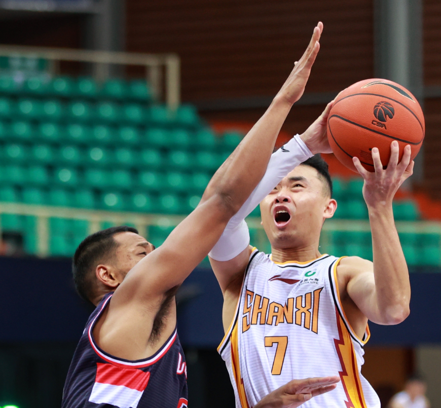 南京男篮再胜劲敌，实现两连胜