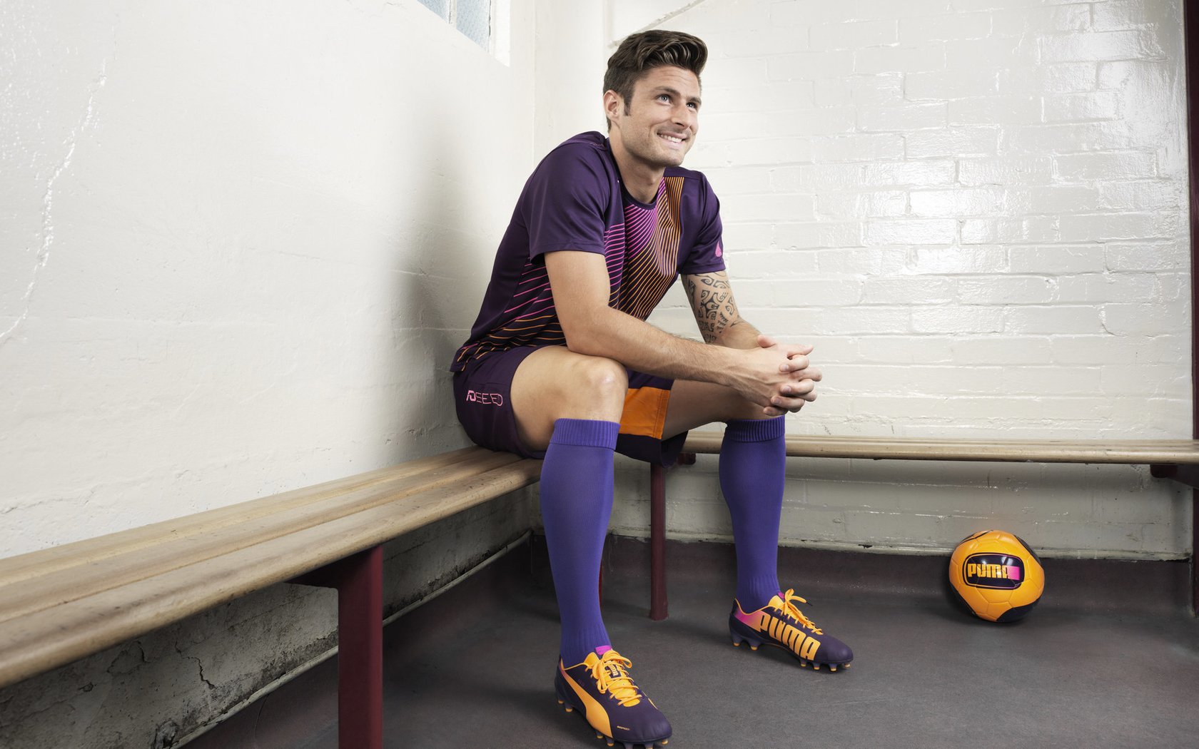 奥运周期关键战之夜，阿圭罗惊艳四座